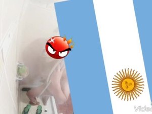 Argentino aseado e higiénico para el sexo/ santosvargas
